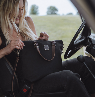 Red House Crossbody Day Bag - Sandstone