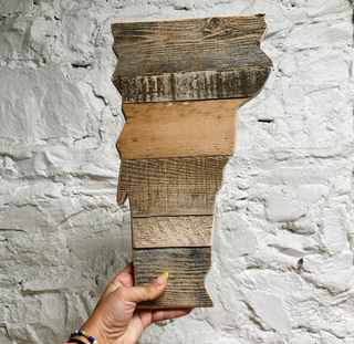 Reclaimed Barnwood Vermont Wall Hanging 15"