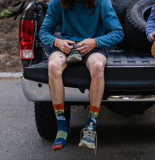 Darn Tough Men's Close Encounters Hiking Sock - Charcoal 5014