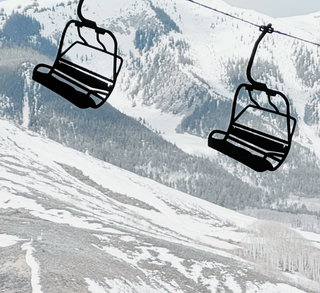 The Chairlift Garland - Black