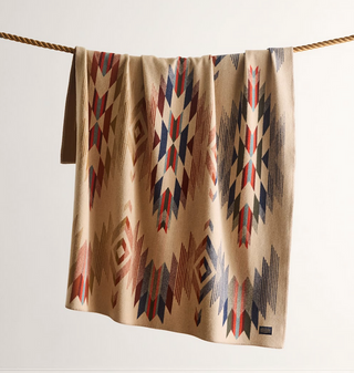 Pendleton Wyeth Falls Throw Blanket - Ivory Multi ZF638