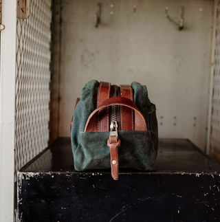 Waxed Canvas Dopp Kit - Forest