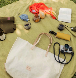 Hana Boat Bag - Natural Canvas/Natural Leather