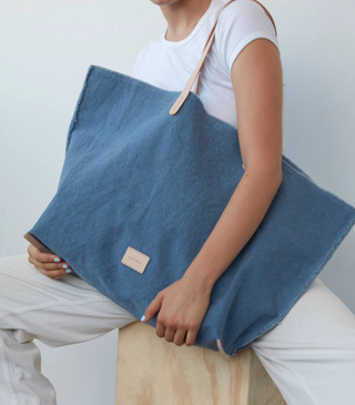 HANA BOAT BAG - Horizon Blue CANVAS/NATURAL LEATHER