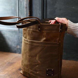 Red House Pocket Tote Bag - Sandstone