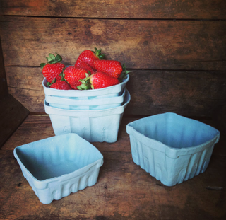 Heritage Porcelain Berry Basket Blue Large