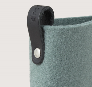 Hana Merino Wool Eyeglass Sleeve - Spruce &amp; Black