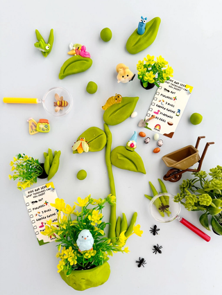 KidDough Play Kit - Backyard Bug Seek 'n Find
