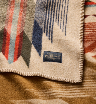 Pendleton Wyeth Falls Throw Blanket - Ivory Multi ZF638