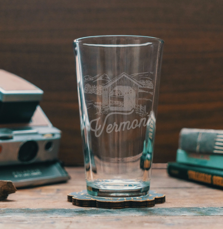 Etched Vermont State Pint Glass
