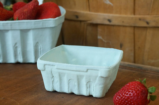 Heritage Porcelain Berry Basket Blue Small
