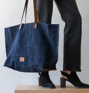 Hana Canvas Boat Bag - Midnight