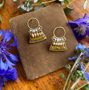 Spaceship Stud Earrings - Salmon