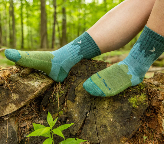 Darn Tough Women's Merino Treeline Socks 1971 -Aqua