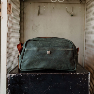Waxed Canvas Dopp Kit - Forest