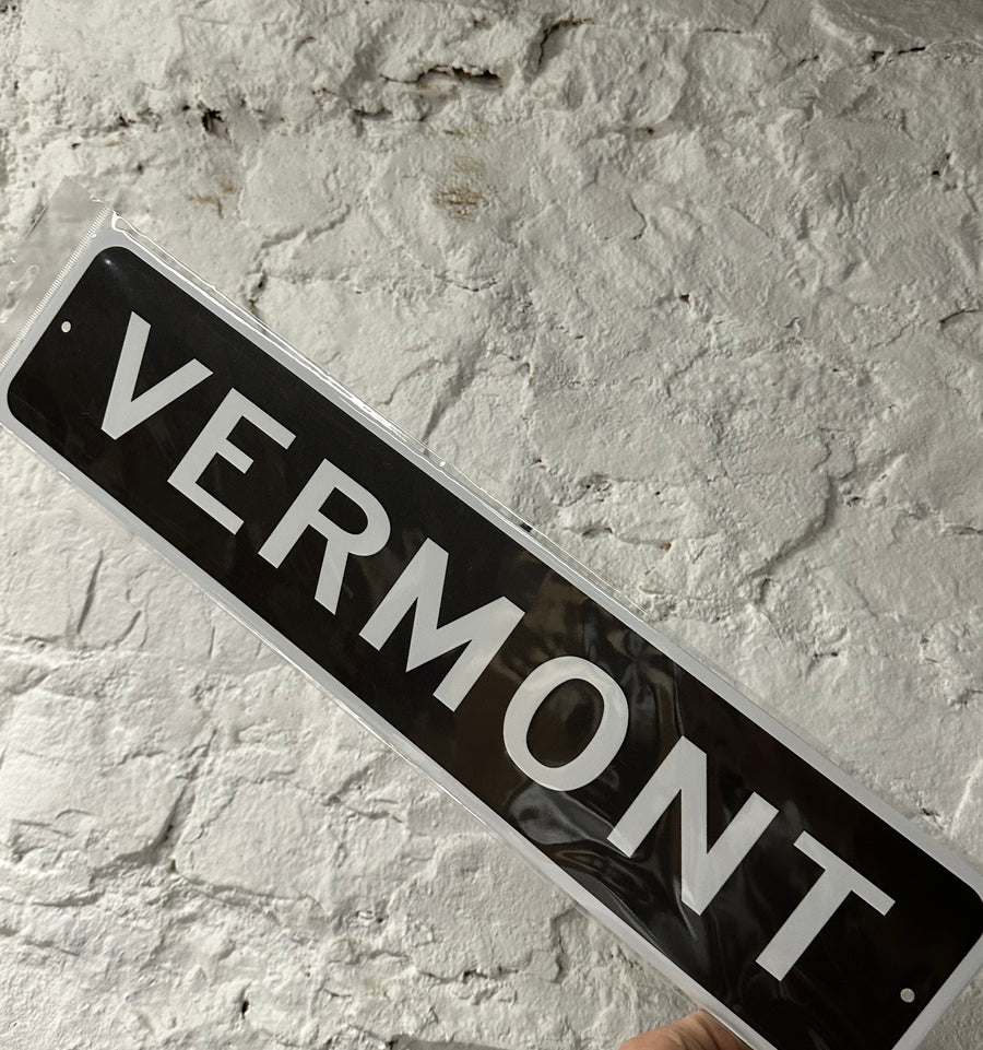 Vermont Black &amp; White Metal Sign