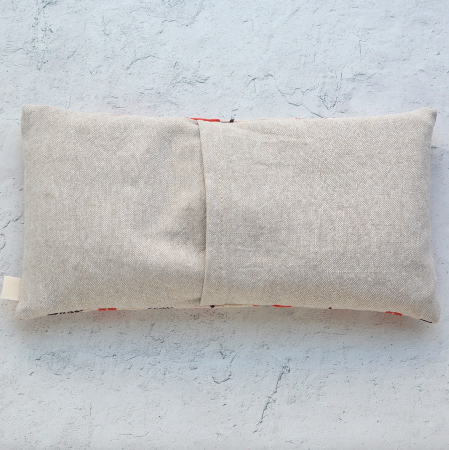 Weighted Lavender Scented Eye Pillow - Giant Strawberries/ Natural Canvas