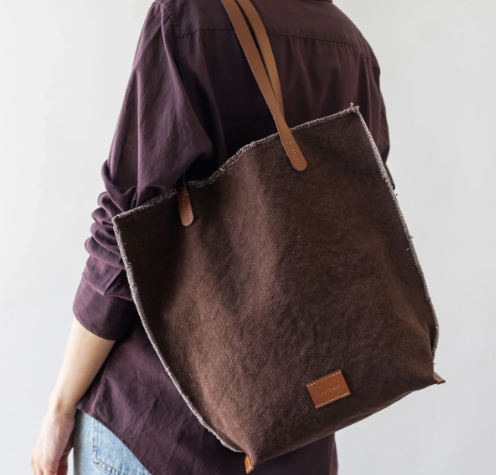 Hana Canvas Tote - Currant