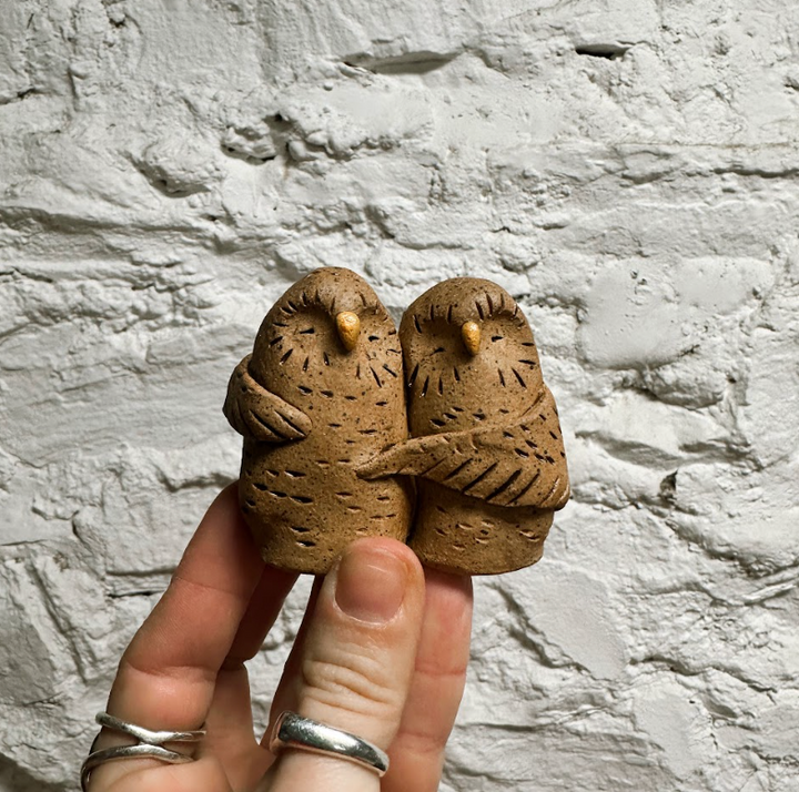 Victory Pottery Ceramic Hugging Owls