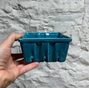 Ceramic Berry Basket - Turquoise