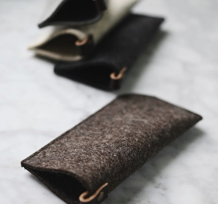 Red House Merino Wool Optic Case