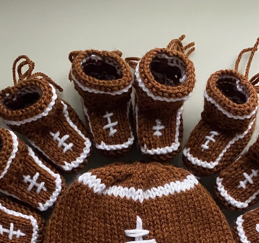 Handknit Baby Booties - 0-3 Months