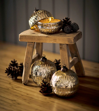 Winter Thyme Glass "Ornament" Candle - 5.3 oz