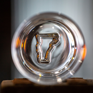 AO Glass Vermont Stamp Beer Pint Glass