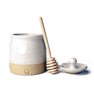 Farmhouse Pottery Beehive Honey Pot with Wooden Dipper