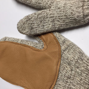 Oatmeal Wool Mittens with Deerskin